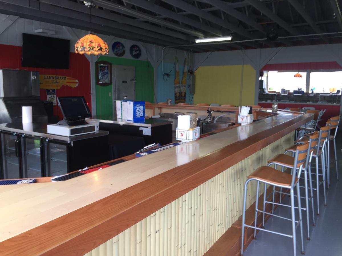 Beachcomber Inn Conesus Zewnętrze zdjęcie